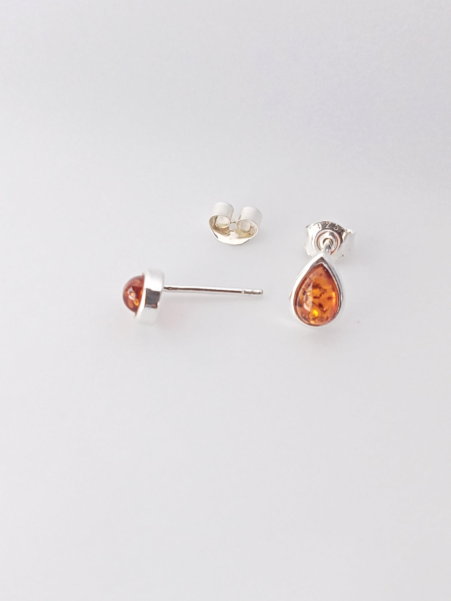 ARETES ARES