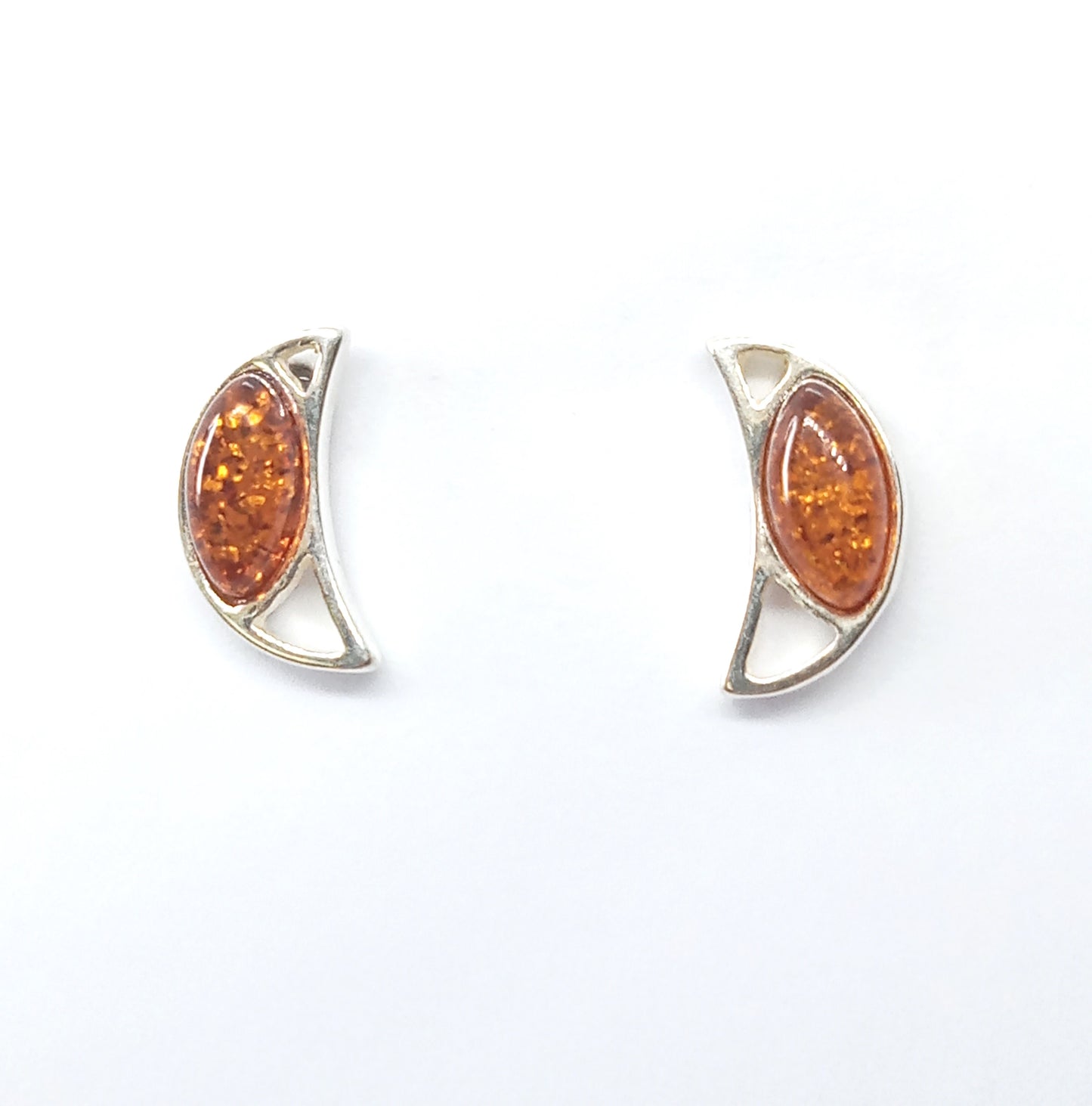 ARETES MEDIA LUNA