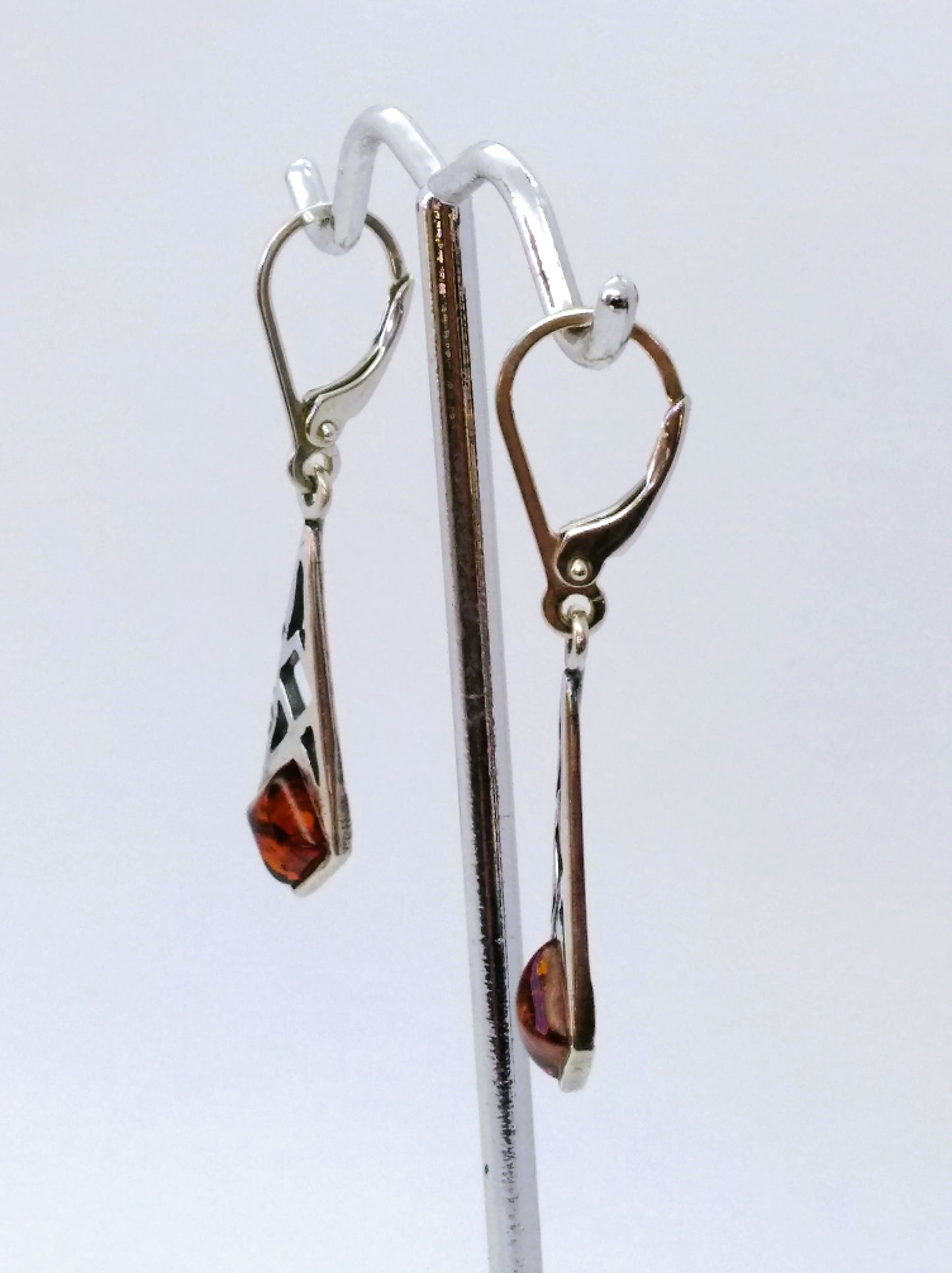 ARETES ROMBO