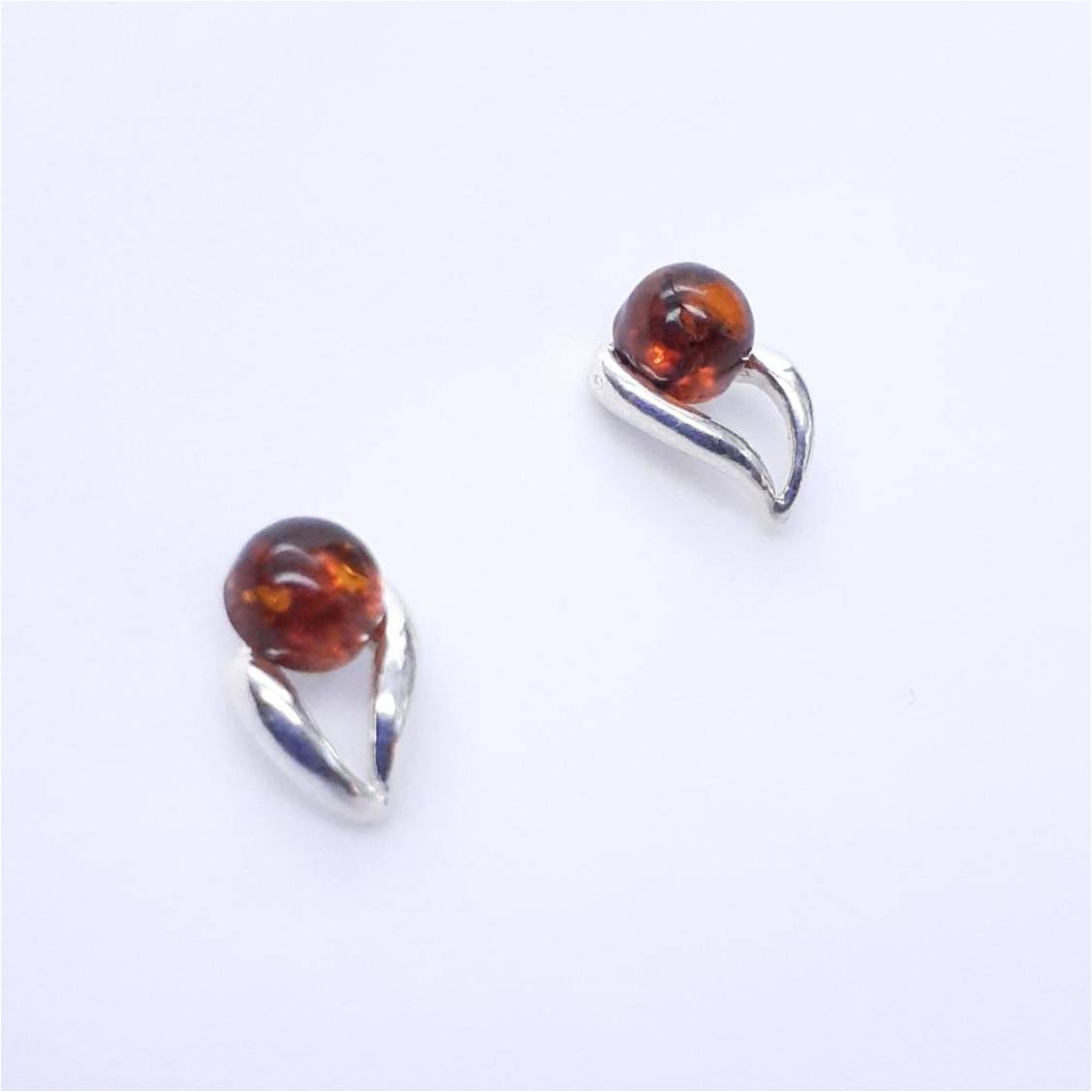 ARETES ISABEL