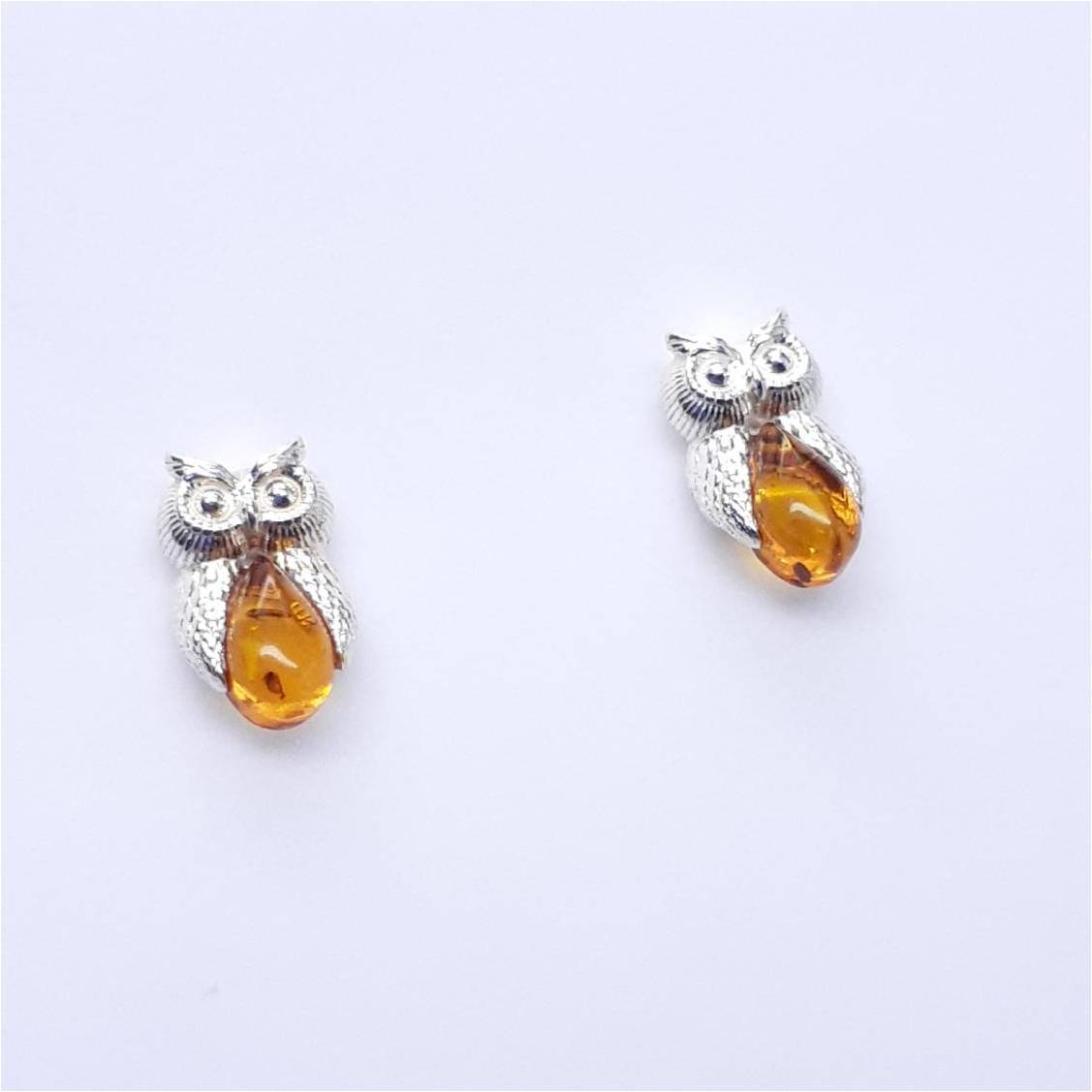 ARETES BÚHO