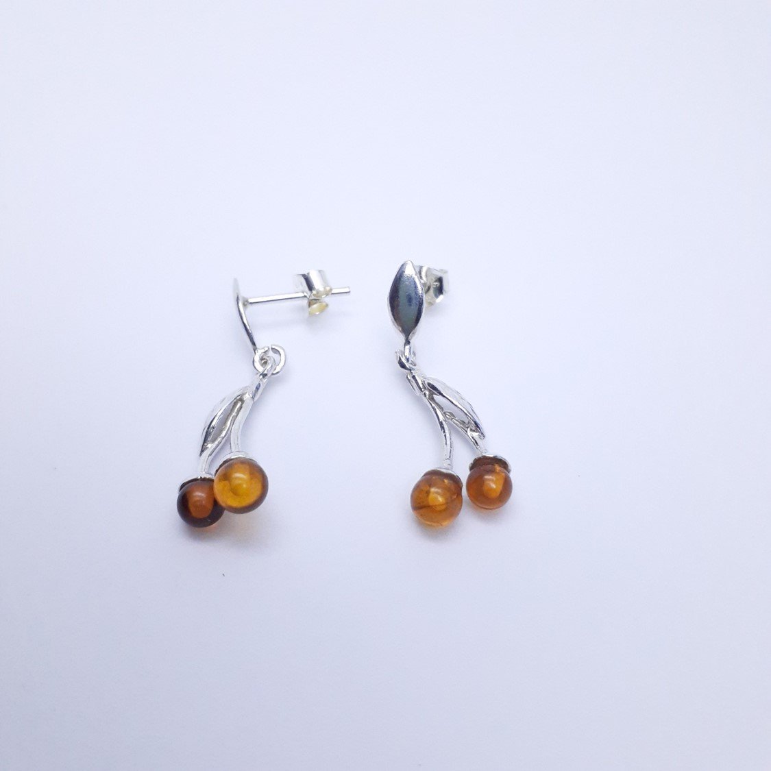 ARETES CEREZA