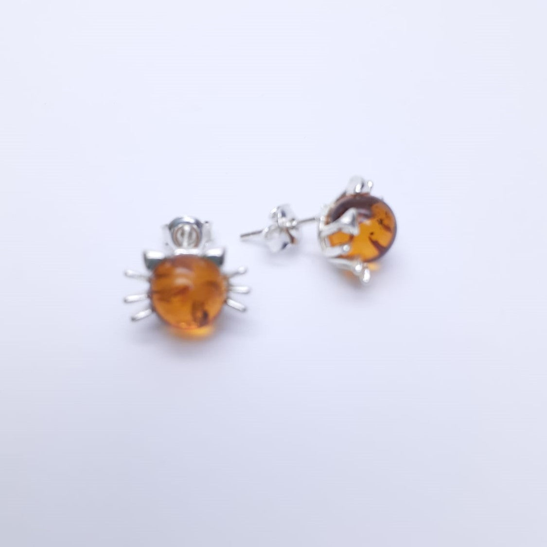 ARETES CAT Y PLATA