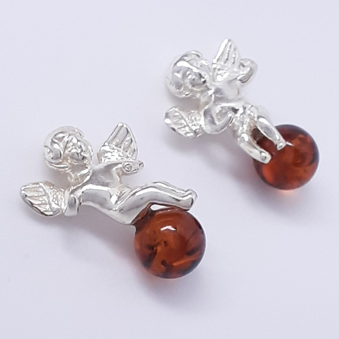 ARETES QUERUBÍN SENTADO
