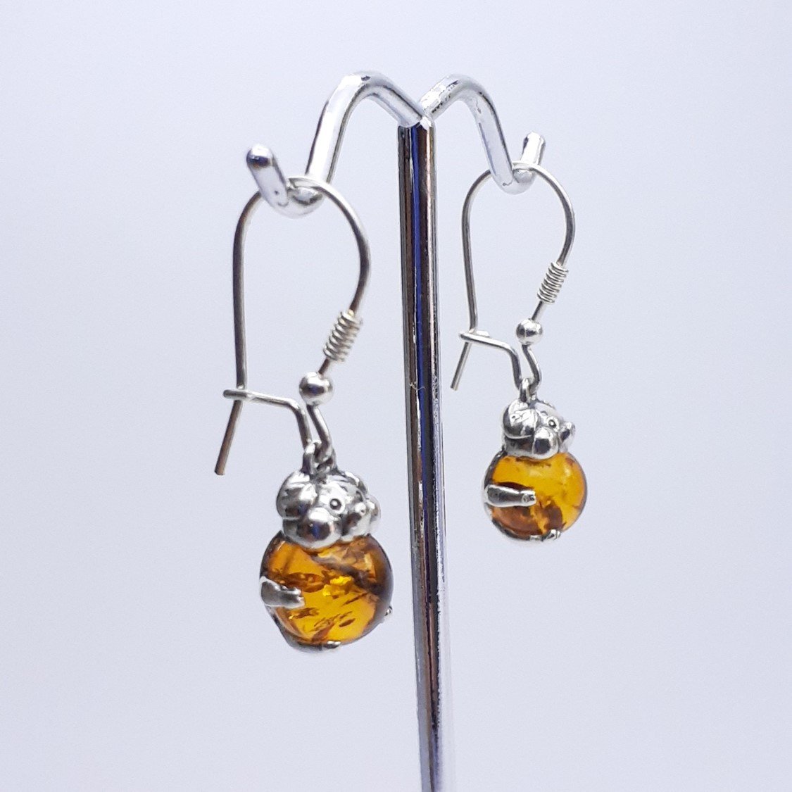 ARETES CERDITO