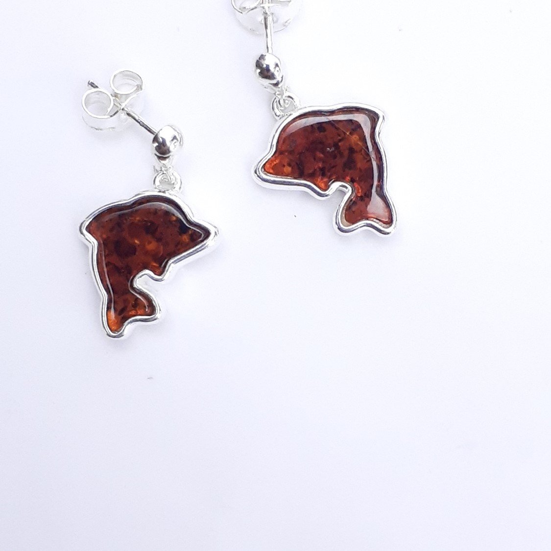 ARETES DOLPHIN