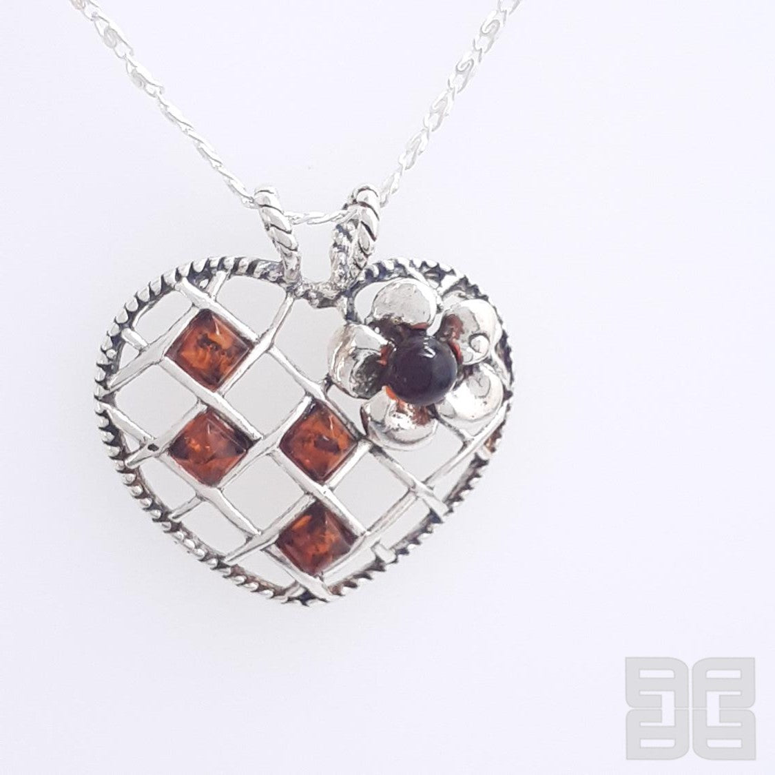 DIJE HEART Y ÁMBAR