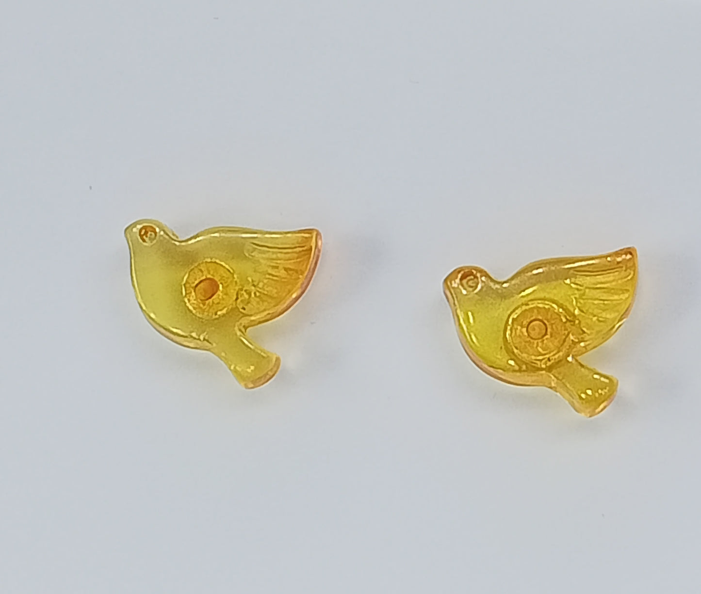 ARETES PALOMA MANTEQUILLA
