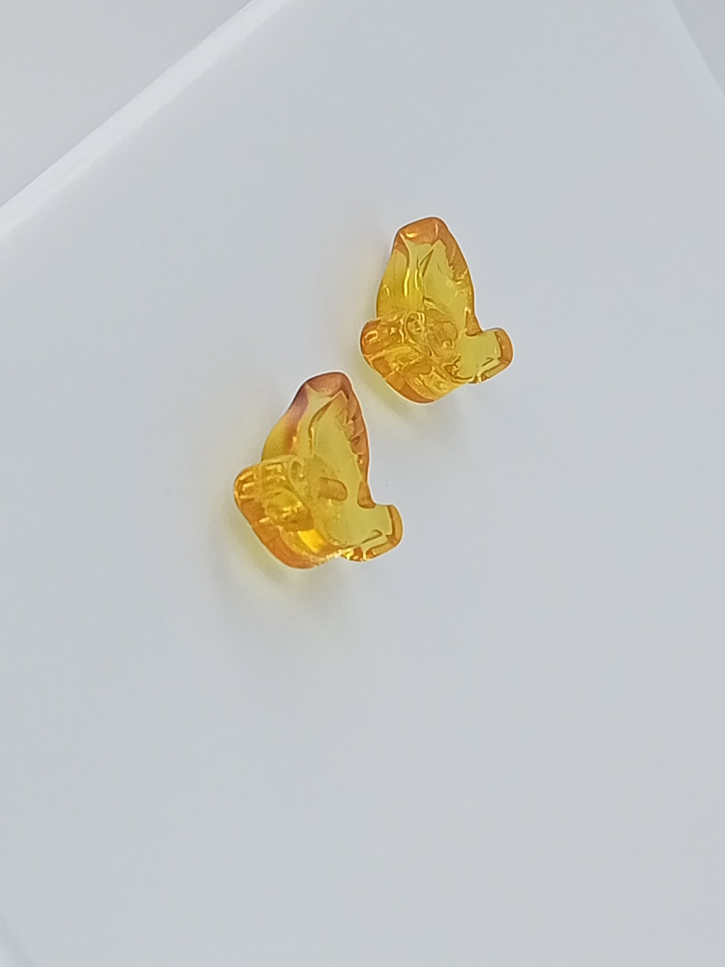 ARETES PALOMA MANTEQUILLA