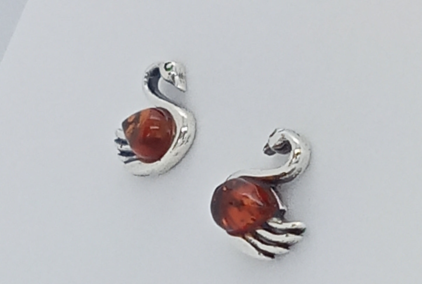 ARETES SWAN