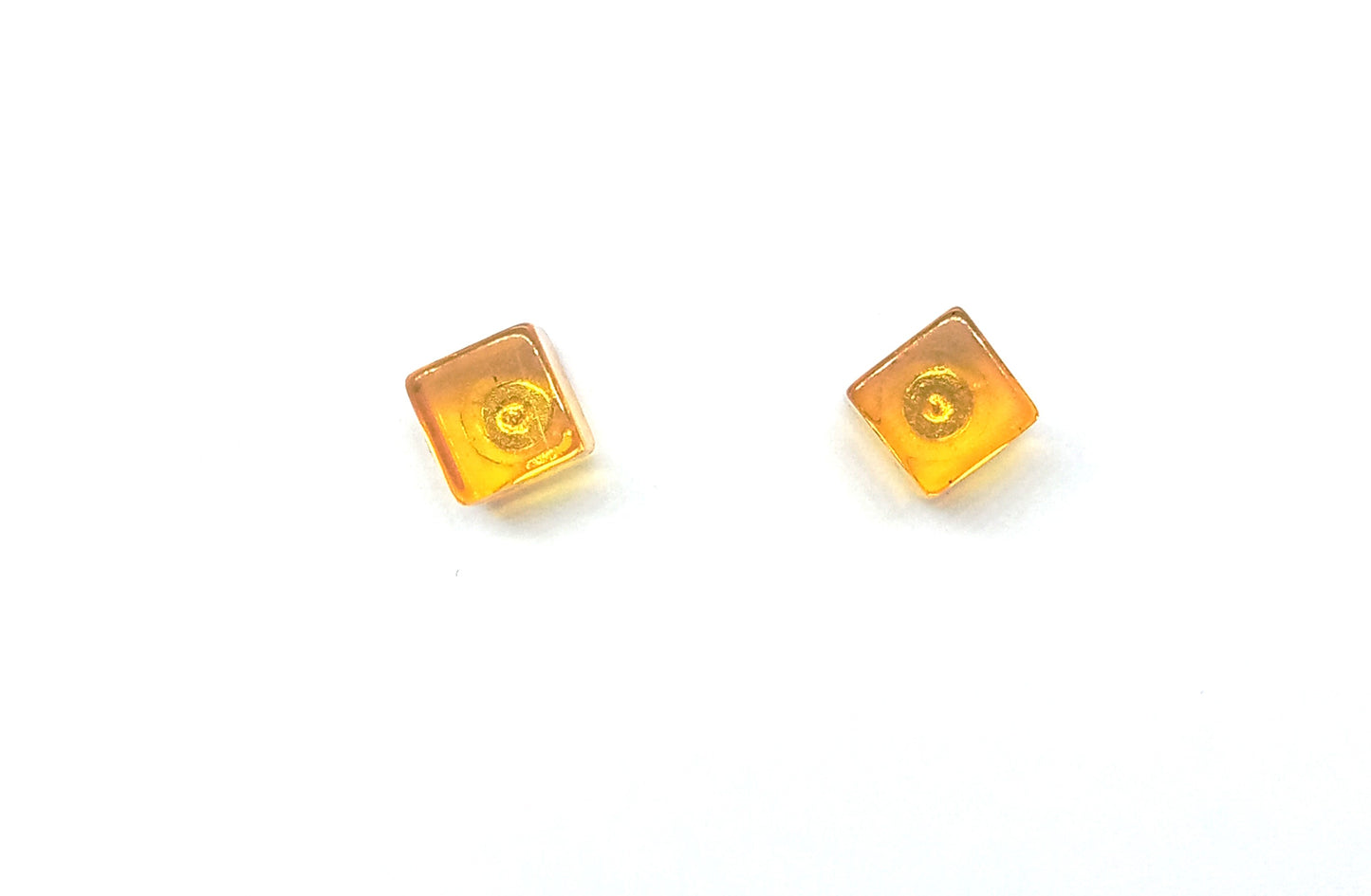 ARETES CUBO COGNAC