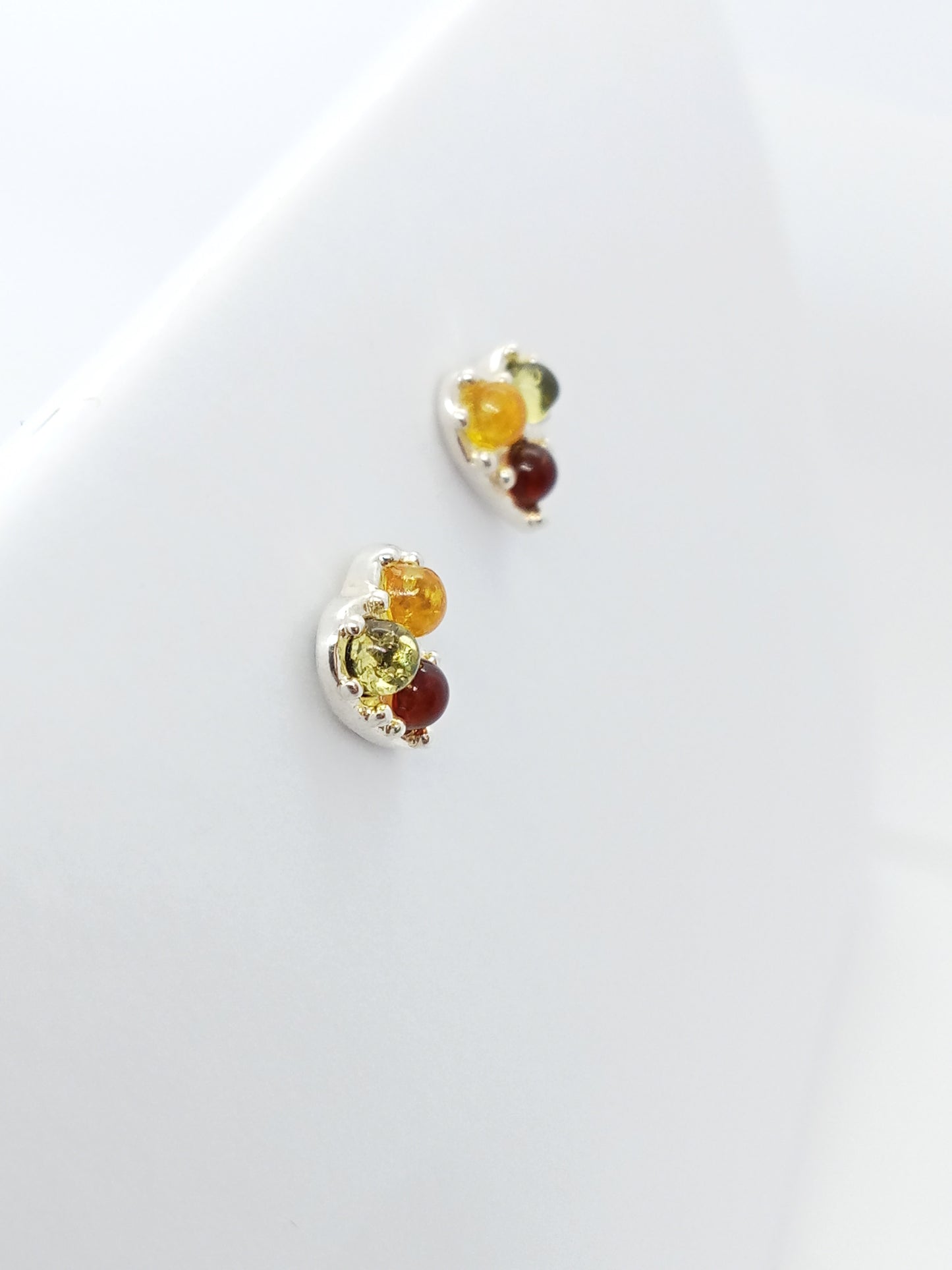 ARETES CORAZON TRICOLOR