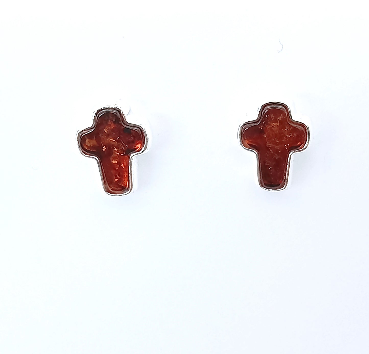 ARETES CRUZ