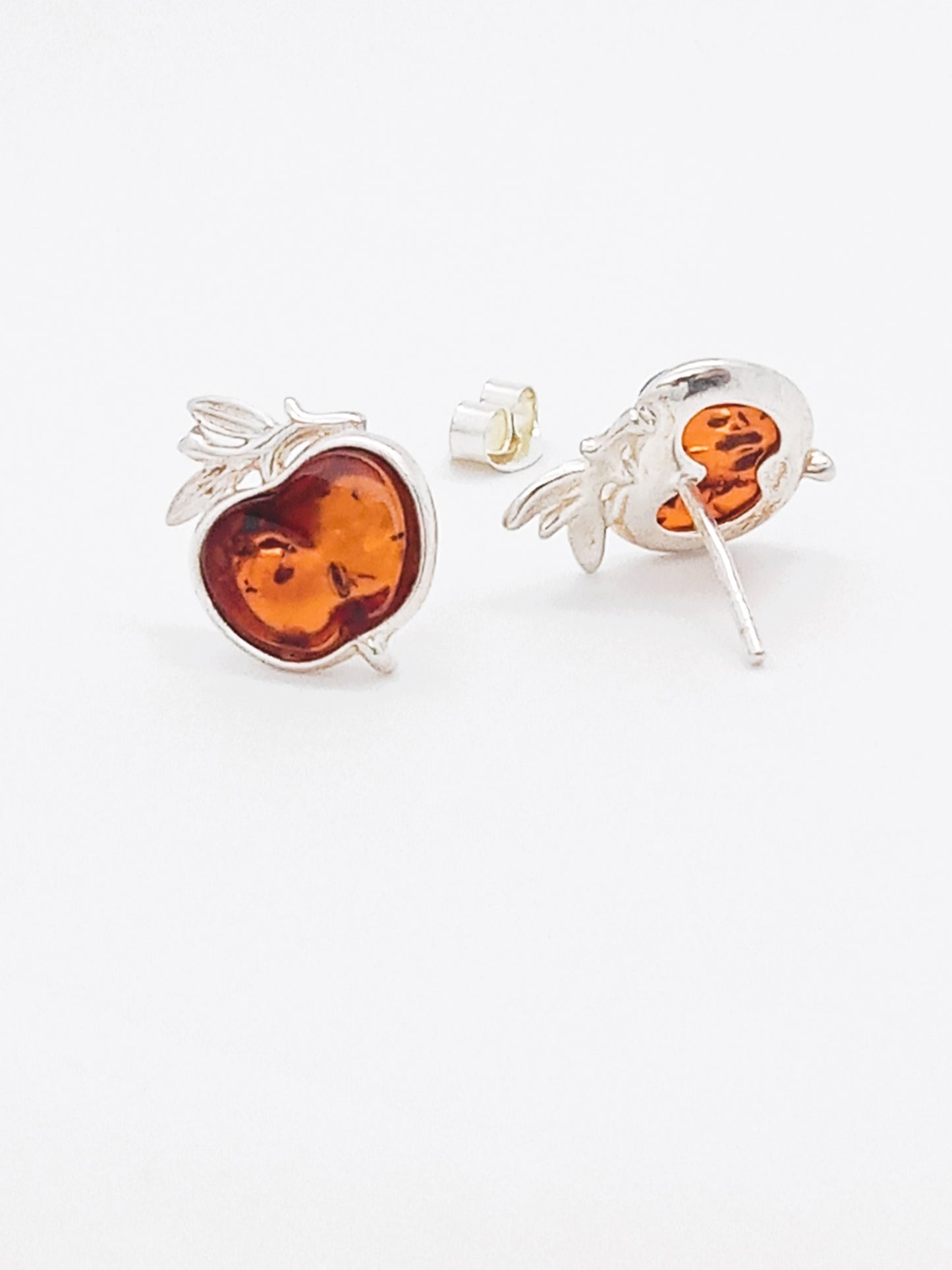 ARETES APPLE