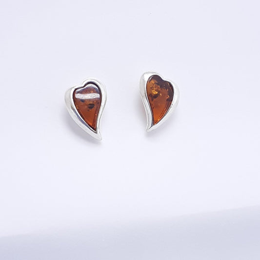 ARETES CORAZÓN ELEGANTE